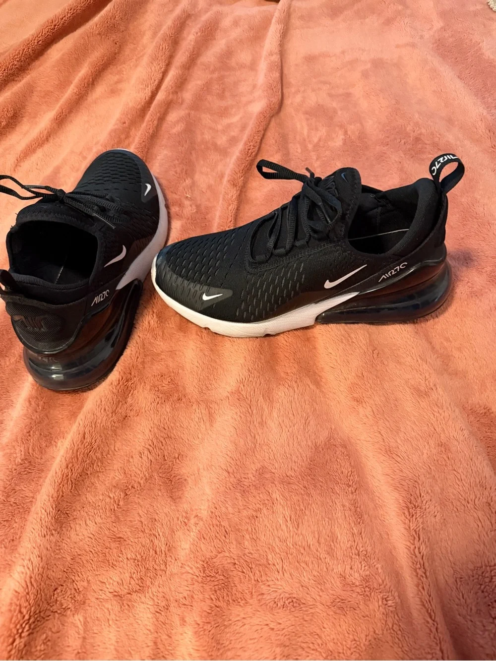Nike Black/White Air Max Sport Sneakers